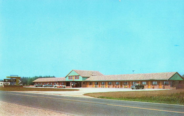 Beachcomber Motel - Vintage Postcard